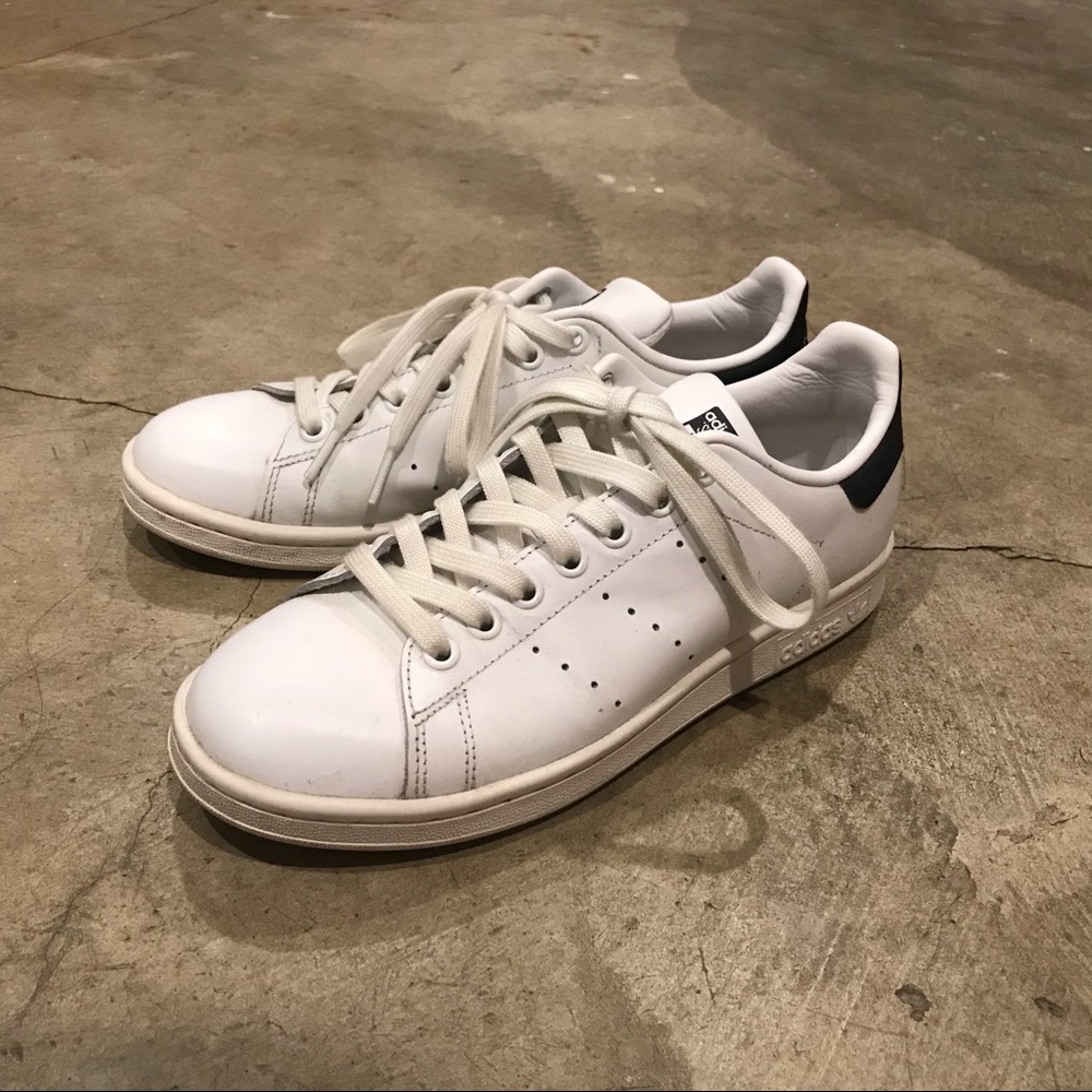 Adidas Stan Smiths in White and Black